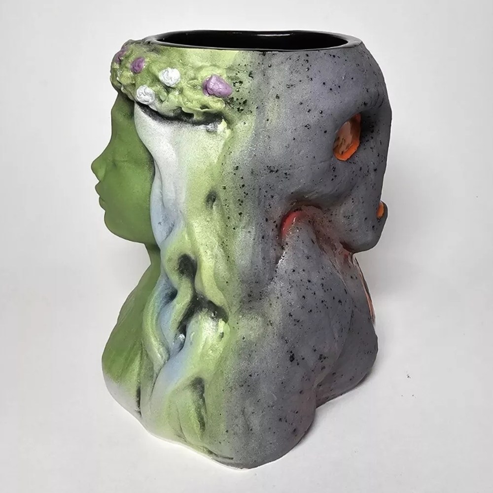 Green and White Artistic Bust Planter - Picture 3 of 3